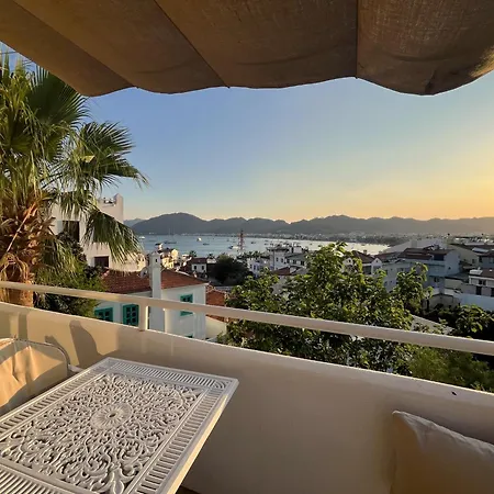 Calestia Boutique House Appartement