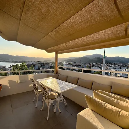 Apartment Calestia Boutique House *