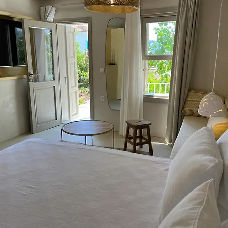 Calestia Boutique House